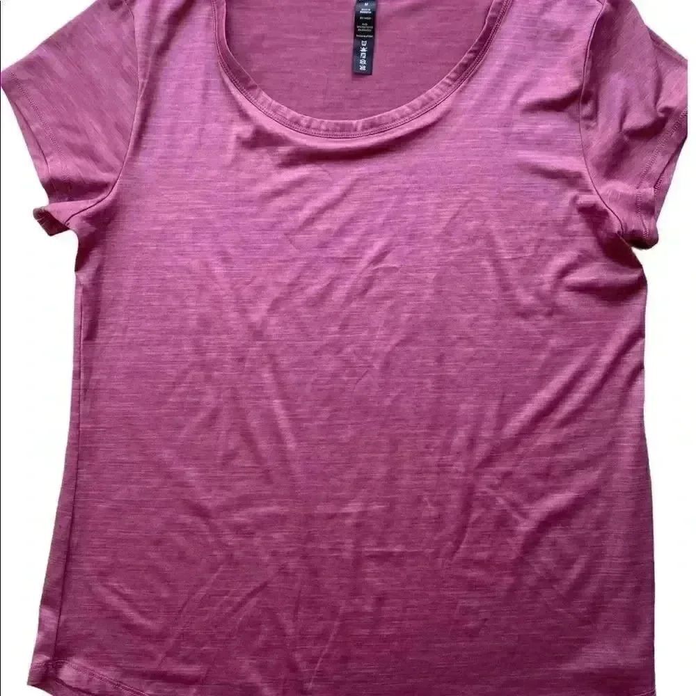 BUNDLE Athletic Tops - Picture 7 of 11